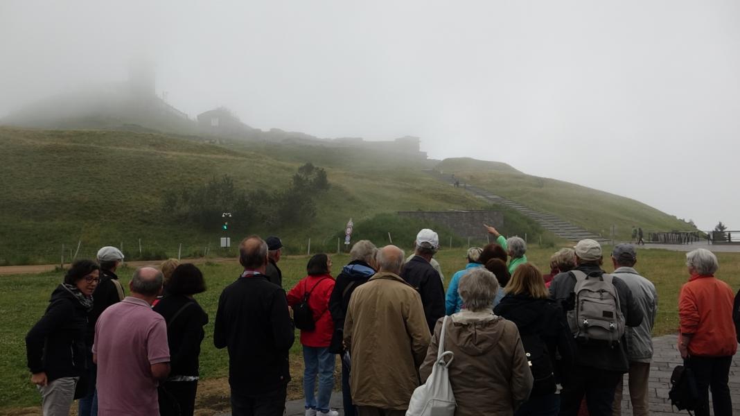 reisegruppe_im_regen