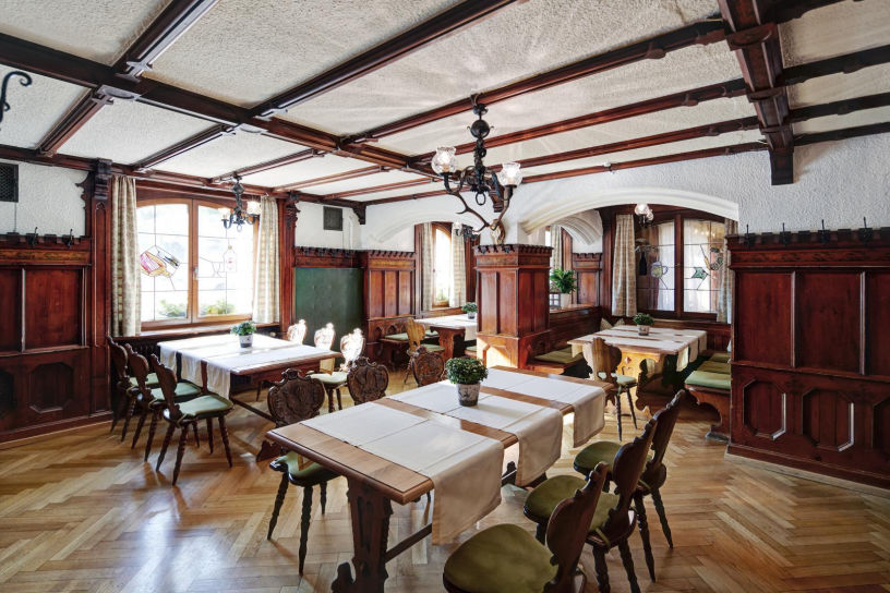 hotel_bar