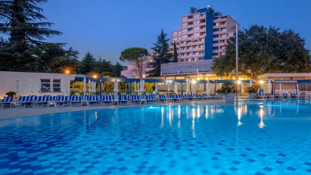 hotel_aussen