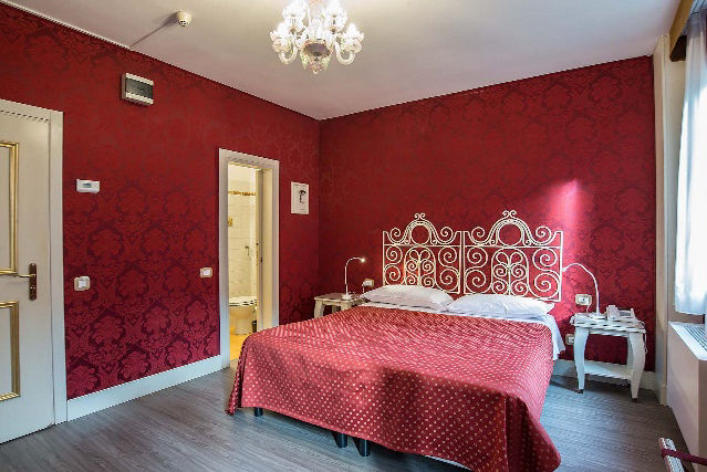 hotel_zimmer