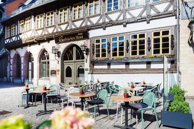 hotel_aussen
