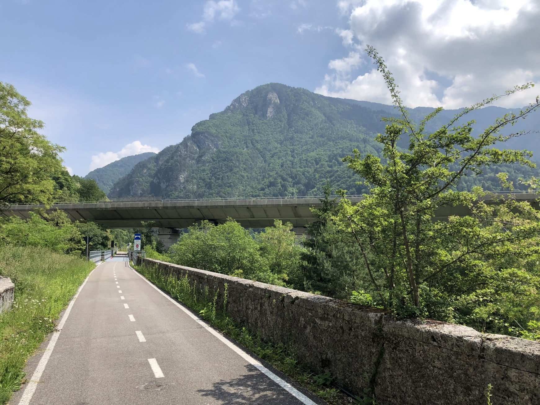 strasse_berg