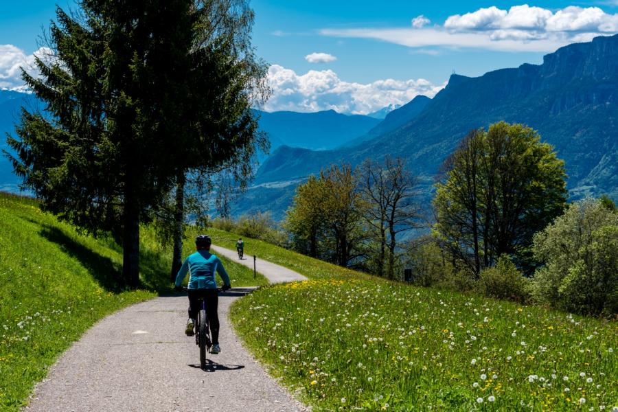 radfahrer_berge